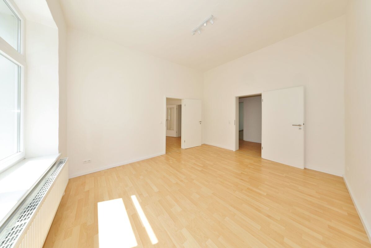Zimmer 1. OG re. Zimmer 1. OG re.