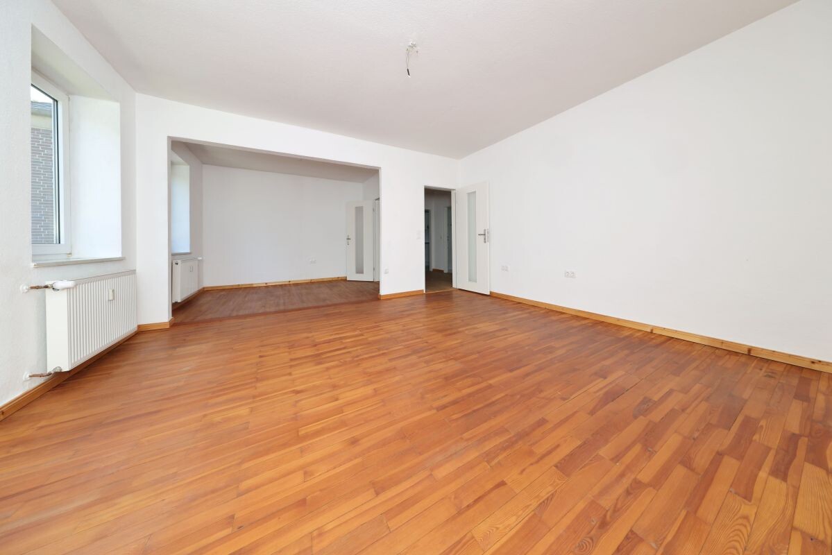 Wohn-/Esszimmer Wohn-/Esszimmer